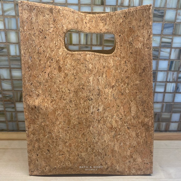 Cork Bag - Picture 2 of 9